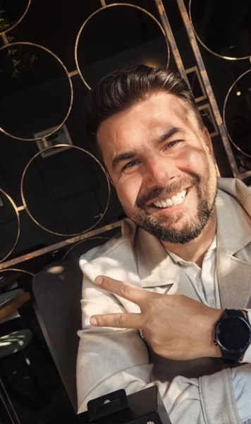 „Democrația n-a fost înțeleasă”    Adrian Mutu,  despre nostalgia românilor pentru   comunism:  „Eu nu cred așa ceva, e ceva incomparabil”