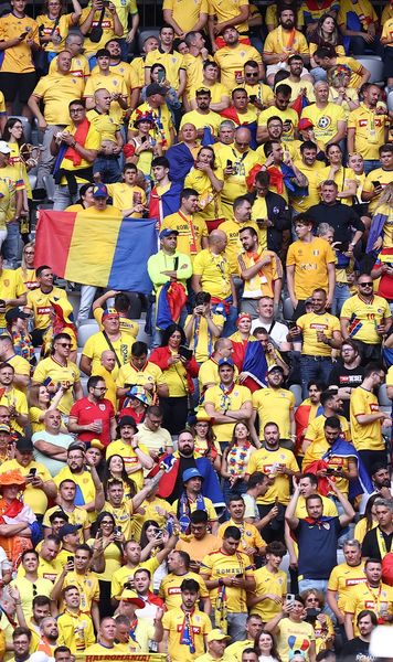 Asalt tricolor pe Beșiktaș Park    Câți fani români  vor fi pe stadion la Turcia - România, barajul pentru CM 2026