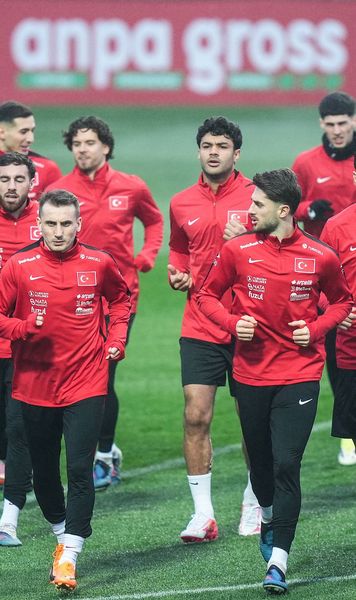 Montella s-a decis    GOLAZO.ro  a aflat la Istanbul   ce echipă va folosi selecționerul Turciei  în barajul cu România