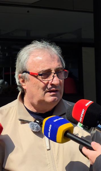 „Fanii au reacții extreme”    VIDEO.     Mihai Stoichiță  știe care poate fi avantajul „tricolorilor” în meciul cu Turcia: „Publicul nu se poate abține”