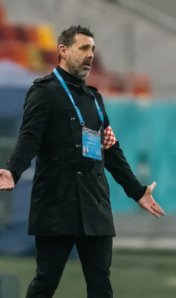  „Sunt dezamăgit”    Zeljko Kopic,   nemulțumit de convocările făcute pentru meciul cu Turcia: „Opruț este cel mai bun fundaș”