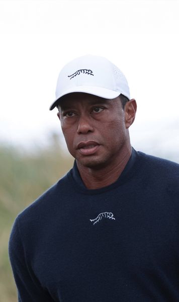 Tiger Woods, implicat într-un nou accident  Legenda golfului   s-a răsturnat cu mașina  în Florida