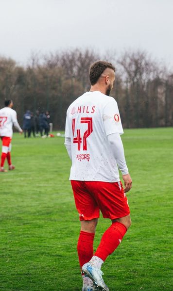 Emoții mari cu Pușcaș    FOTO.     Probleme pentru atacant,  la scurt timp după ce a marcat » Primul său gol la Dinamo nu s-a văzut pe transmisiunea live