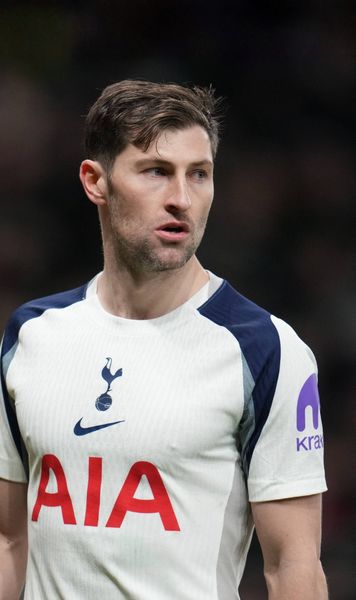 Drăgușin, antrenat de un coleg!?  Aflată la un pas de retrogradare,   Tottenham  ar vrea să pună un jucător în locul lui Tudor!