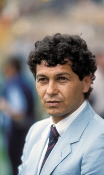  Bratislava - Mircea Lucescu - EURO ’84    Amicalul cu Slovacia  readuce în prim-plan prima mare performanță din cariera de antrenor a lui „Il Luce”