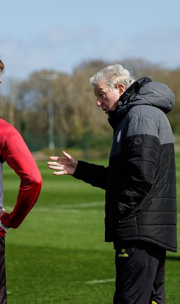 „Eu nu vreau să mor pe bancă”  Roy Hodgson a revenit în fotbal la 78 de ani:   „Știu că Lucescu a avut un colaps”