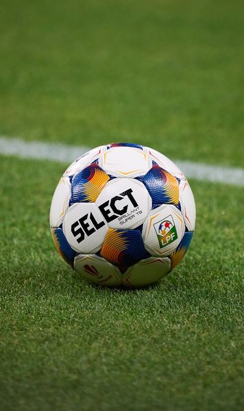 „Mi-e foarte greu, nu am sprijin”   Conducătorul clubului din Liga 1 întâmpină tot mai multe   dificultăți financiare:  „Sunt singur”