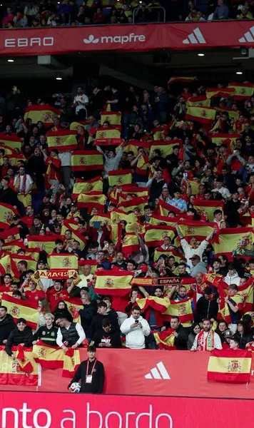 Scandări anti-musulmane    VIDEO.     Derapaje rasiste și xenofobe  ale fanilor Spaniei în meciul cu Egipt: „Yamal a părăsit terenul cu capul plecat”