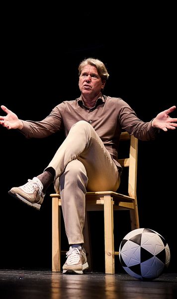 „Au dezamăgit”     VIDEO.  Răducioiu a găsit vinovații pentru   ratarea calificării  României la Mondial: „Foarte slab”. Ce spune despre Hagi