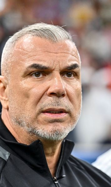 Olăroiu blochează Italia   Și ultima speranță a Squadrei Azzurra de a ajunge la Mondial   a fost spulberată