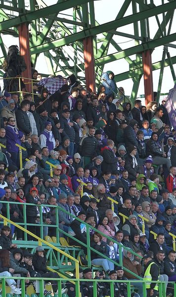 „Românii mor de foame”  Cum au protestat fanii lui FC Argeș   la modificările Legii 4,  adoptate în Senat