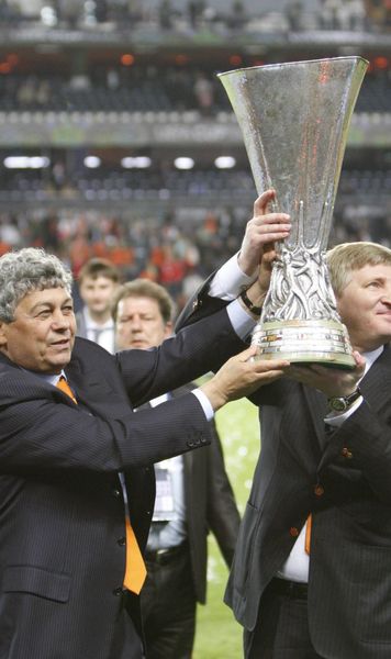 Miliardarii vin să-și ia adio de la Lucescu  Patronii lui Șahtior și Dinamo Kiev, Rinat Ahmetov și Igor Surkis, și-au anunțat prezența la funeraliile lui Il Luce