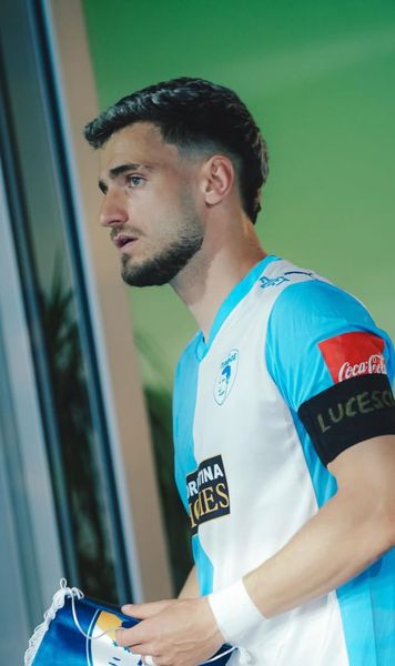 Doliu pentru Il Luce  Vlad Dragomir a purtat o   banderolă specială   la primul meci după decesul lui Mircea Lucescu 