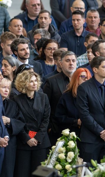 „E un tip expus, nu prea se arată”  Prezența remarcată de MM Stoica pe Arena Națională:   „Știm în ce situație se află”  + elogii pentru Răzvan Lucescu