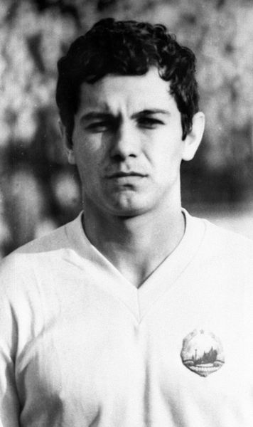 Au mai rămas 42  România are acum în viață   mai puțin de jumătate  dintre fotbaliștii care au jucat la un Mondial