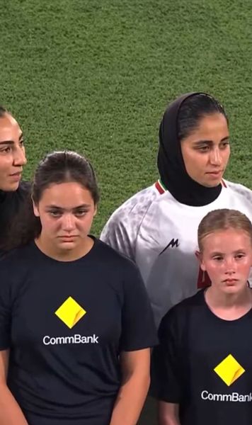 Iraniencele au rupt tăcerea  Primele declarații publice făcute de   jucătoarele catalogate „trădătoare”  după protestul de la Cupa Asiei