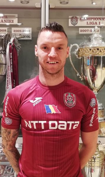 „Mult mai greu decât fotbalul”   Fostul campion al României cu CFR a vorbit despre debutul său în   sporturile de contact:  „Nu mă sperie nimic”