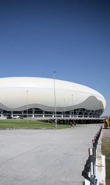 Controverse la Craiova   Hotelul-fantomă de 38 de camere de pe „Oblemenco”, în centrul unui scandal: „O metodă de   a mai «spăla» niște bani”