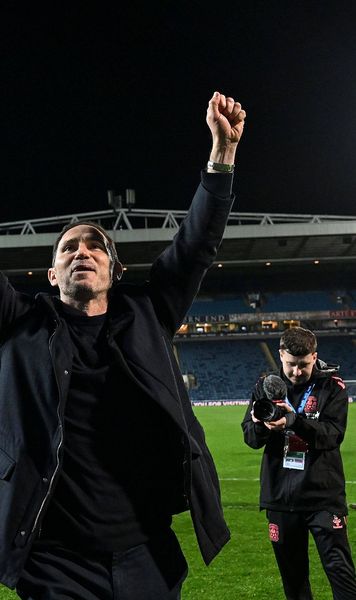 Lampard, după 25 de ani  Eroul lui Coventry, promovată în Premier League. Un sfert de secol în care   ajunsese în liga a 4-a!