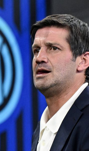 De ce nu zâmbește Cristi Chivu?  Corespondență din Italia: Chivu trăiește într-o atmosferă „de pesimism cosmic”, iar presa și arbitrii   sunt împotriva lui