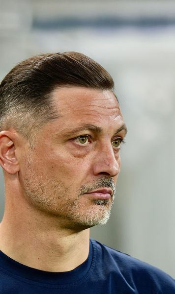 „Eu aleg cine joacă!”    Rădoi nu cedează  în fața lui Becali! Iritat înainte de meci: „Interpretați cum vreți”