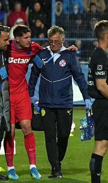 PROBLEME PENTRU MICULESCU    VIDEO+FOTO  O pasă greșită l-a scos din joc! Dureri la genunchiul stâng și   emoții pentru o accidentare serioasă