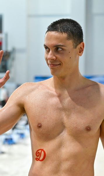 Popovici, campion național  David   a câștigat  proba de 50 de metri liber la Otopeni » Ce a spus la final + a apărut cu un tatuaj temporar