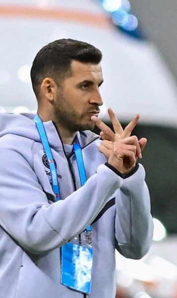 „Știm că patronul nu e de acord”    Noul antrenor al lui FCSB,  despre viitorul său la echipă, golul primit cu Petrolul și tinerii roș-albaștri