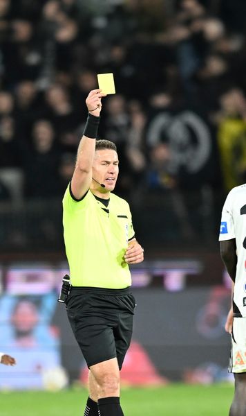 „Mesaj pentru Szabolcs Kovacs”  Emil Boc nu l-a iertat pe arbitru după CFR - U Cluj:   „Unde ați uitat al doilea galben?  Recomandăm un complex de vitamine B”