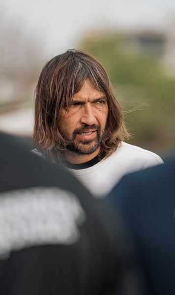 Moment șocant în Liga 3    VIDEO.    Dan Alexa a sărit la bătaie,  după ce Poli Timișoara a fost egalată în prelungiri: „Trăiri după joc”