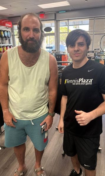 Higuain, viața de după fotbal    Ce face acum  fostul atacant de la Napoli, Real Madrid, Juventus, Chelsea sau AC Milan. Fanii n-au crezut că e chiar el
