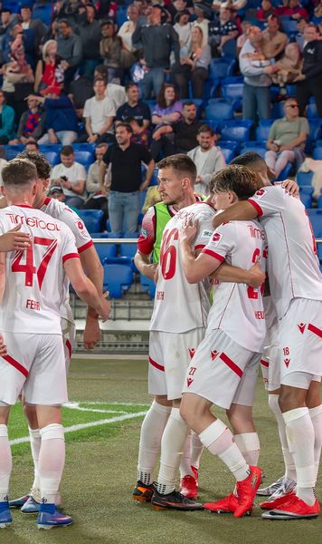 Triumf miraculos în Europa  O nou-promovată a câștigat   primul titlu la 128 de ani  de la înființare cu ajutorul a doi foști rapidiști!