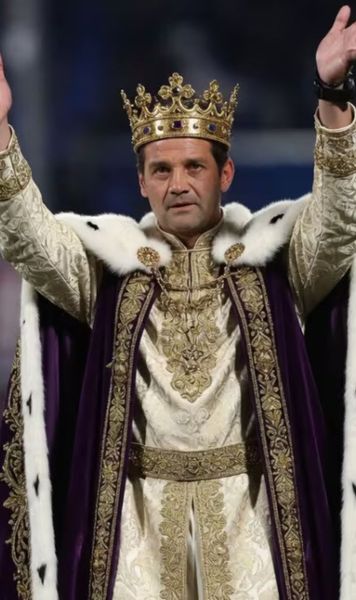 „Împăratul” Chivu a cucerit internetul!    FOTO.    Cele mai bune glume  după ce Inter a câștigat titlul » AC Milan, marea victimă