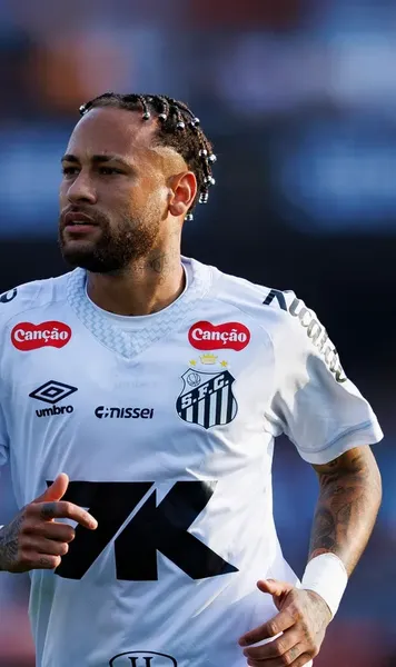 Scandal la Santos  Neymar l-ar fi pălmuit pe fiul lui Robinho » Starul brazilian   s-a enervat că juniorul l-a driblat