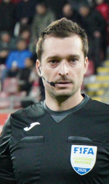 Vinovatul lui Vassaras     Singurul avertizat  de șeful CCA după scandalul de U Craiova - Dinamo: „Din păcate”