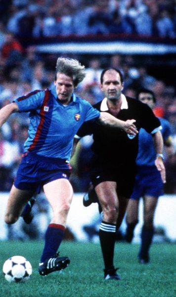 „La naiba! Nu ești pe teren?”  Povestea nebună a finalei din ‘86. Starul Barcelonei a fugit de la stadion.   A urmărit penaltyurile cu Steaua în taxi!