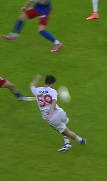 Golul anului în România    FOTO.  Alin Techereș, reușită de   premiul Puskas  în meciul cu Steaua