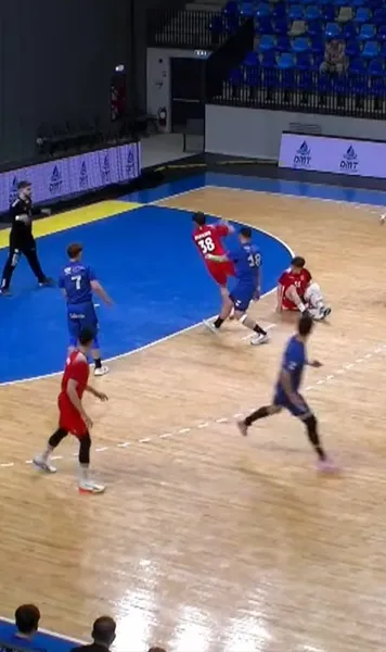 Acuzații de blat în handbal   Buzăul arată cu degetul spre   Suceava și Dinamo:  „Să le dea premii pentru cel mai bun scenariu și cel mai bun regizor”