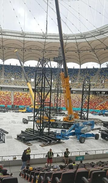 Cum arată Arena Națională    FOTO  Stadionul s-a transformat total! Tone de utilaje și schele pe gazon:   imagini din interior
