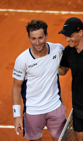 Jannik Sinner înfruntă istoria  Italianul vizează   al 6-lea titlu Masters 1000 consecutiv  la Roma: „Și mașinăriile se supraîncălzesc”