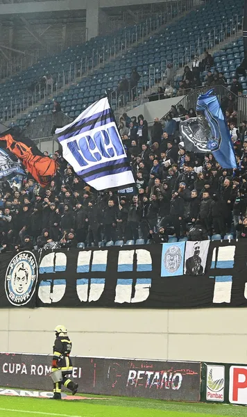 Fanii FC U Craiova, alături de U Cluj   Suporterii echipei lui Adrian Mititelu vor merge în galeria   „șepcilor roșii”  la partida de duminică 