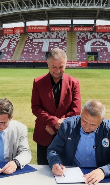 Corvinul și-a găsit casă  Stadionul pe care nou-promovata   își va disputa meciurile din Liga 1.  E la sute de kilometri de Hunedoara