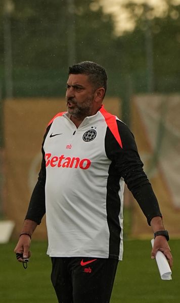 Implicat în coșmarul PSG - Steaua 5-0  Marius Baciu,   noul antrenor al FCSB, bănuit:  „A fost ciudat că în minutul 2 a făcut penalty”. Francezii vorbesc de un vraci!