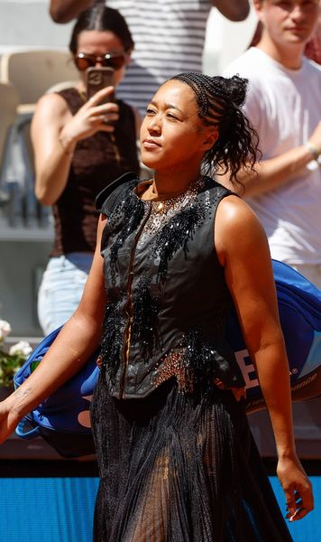 Apariție spectaculoasă la Roland Garros     VIDEO.  Naomi Osaka a atras toate privirile la intrarea pe teren cu   ținuta personalizată
