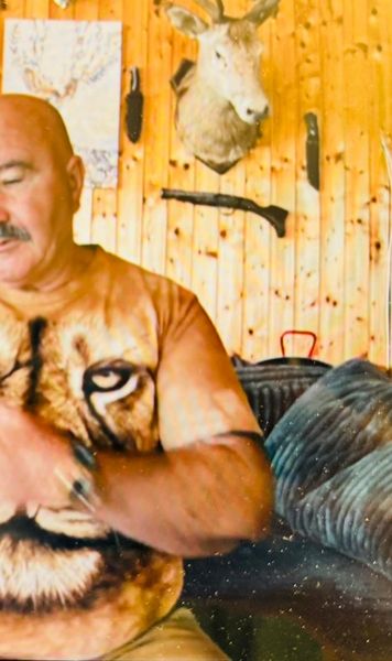 Gigi Becali și legăturile cu lumea interlopă  Dezvăluiri la ProTV: cum s-au implicat frații   Nuțu și Sile Cămătaru în preluarea echipei Steaua  de către Gigi Becali