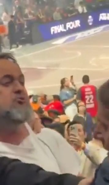 Scandal la finala Euroligii  Patronul de la Nottingham Forest și Olympiacos   s-a ales cu tricoul rupt  după un incident în zona VIP: „M-a scuipat. I-am dat o palmă”