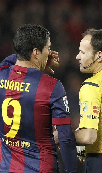 Arbitrii au ajutat Barcelona?!    Detalii suspecte din „Cazul Negreira”,  scandalul șefului arbitrilor spanioli plătit 17 ani de clubul catalan. Ce riscă Barca
