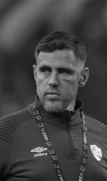 Tragedie în Franța   Multiplul campion cu Lyon și antrenorul unei echipe din Ligue 1   a decedat la vârsta de 43 de ani