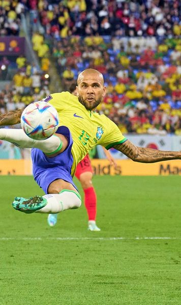 „În închisoare, am fost eliberat”  Dani Alves, meditând la fotbal, viață și credință, după ce a fost   condamnat pentru viol