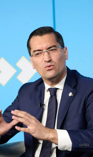 Burleanu nu merge la Tbilisi  De ce va rata președintele FRF   primul meci al lui Hagi  pe banca naționalei 
